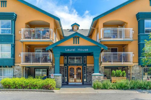 134-30 Richard Court Sw, Calgary, AB, T3E7N2 | Card Image