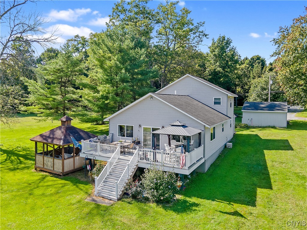 Mills Rd, Baldwinsville, NY 13027