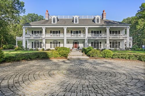 63 Turney Rd, Redding, CT, 06896-2611 | Card Image
