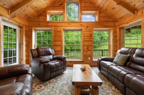 30 Bussell Ln, Gordonsville, TN, 38563-4511 | Card Image
