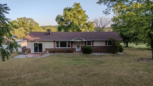 130 Church St, Bradleyville, MO, 65614-3818 | Card Image