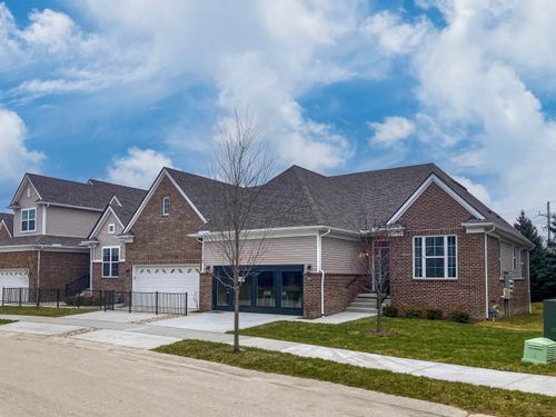 2233 Chase Dr, Howell, MI, 48843 | Card Image