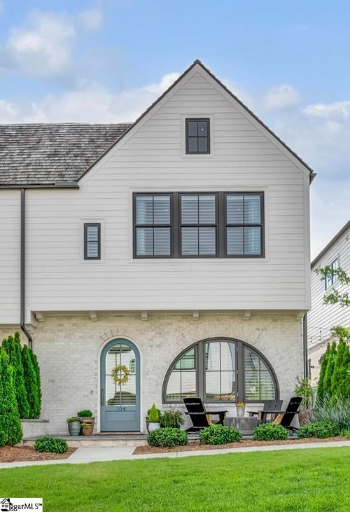 104 Graham Dr, Greenville, SC, 29615-5989 | Card Image