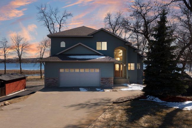 4 Bed, 4 baths! | Image 5