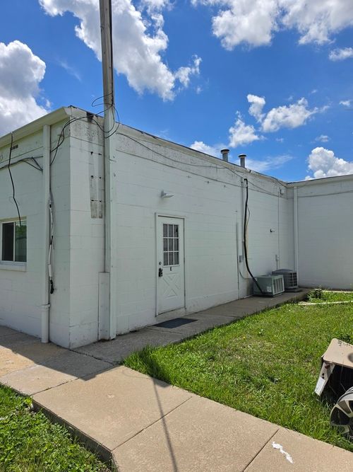 e-5612 S Illinois Rte 31, Crystal Lake, IL, 60014 | Card Image