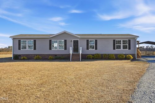 77 Greenview Ct, Dunn, NC, 28334-9334 | Card Image