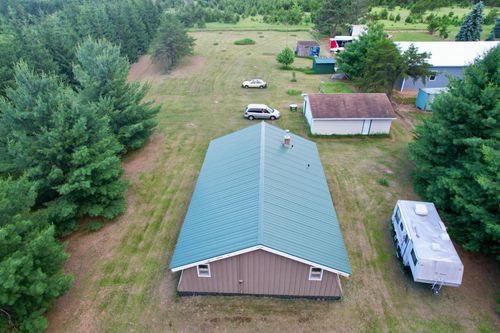 N9423 Brunette Ln, Crivitz, WI, 54414 | Card Image