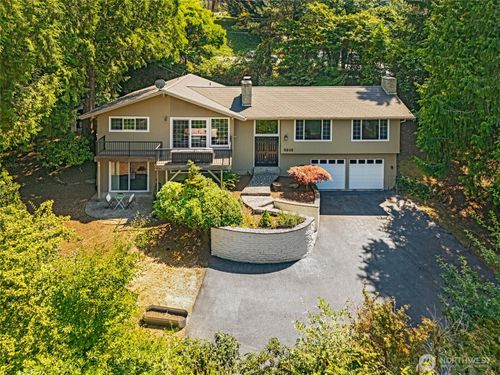 5212 W Mercer Pl, Mercer Island, WA, 98040-4651 | Card Image