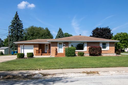 900 Cook Blvd, Bradley, IL, 60915-2623 | Card Image