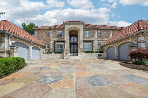 2601 Sir Gawain Ln, Lewisville, TX, 75056-5719 | Card Image