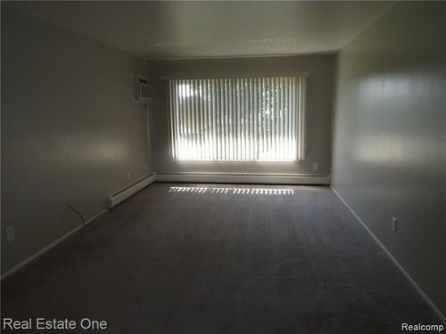 apt-7-26790 Joy Rd, Redford, MI, 48239-1951 | Card Image