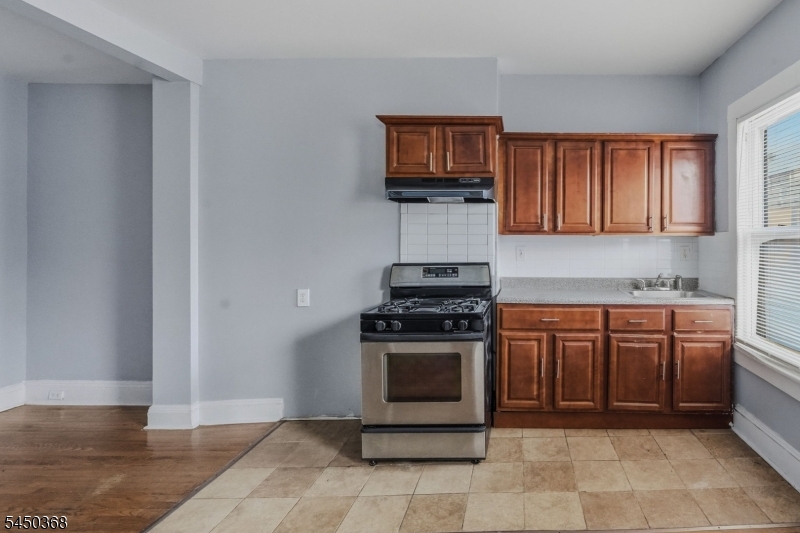 Residential Lease in Paterson City 4