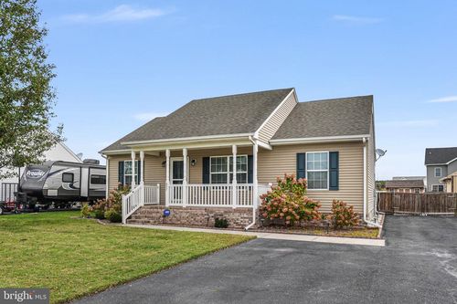 607 Hillcrest Dr, POCOMOKE CITY, MD, 21851-9507 | Card Image