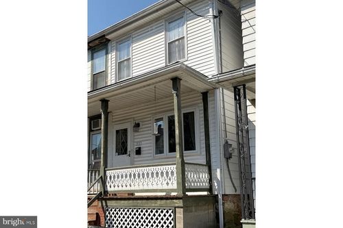 233 N 5th St, NEWPORT, PA, 17074-1208 | Card Image