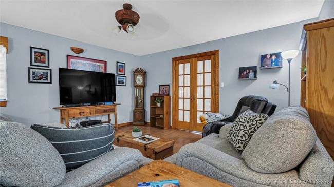 37001 Us Highway 70, House other with 2 bedrooms, 2 bathrooms and null parking in Bennington OK | Image 10