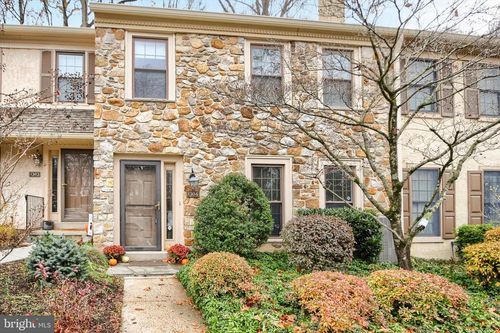 1304-1304 Weatherstone Dr, PAOLI, PA, 19301-1943 | Card Image