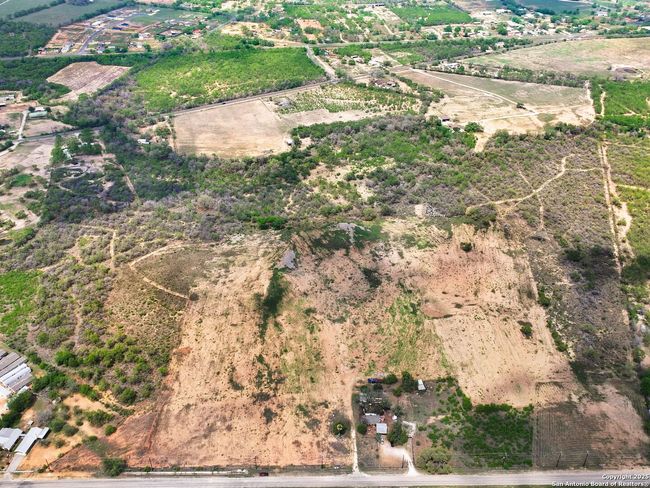 17171 Interstate 35 S, Home with 0 bedrooms, 0 bathrooms and null parking in Atascosa TX | Image 9