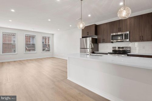 209-26 S York Rd, HATBORO, PA, 19040-3326 | Card Image