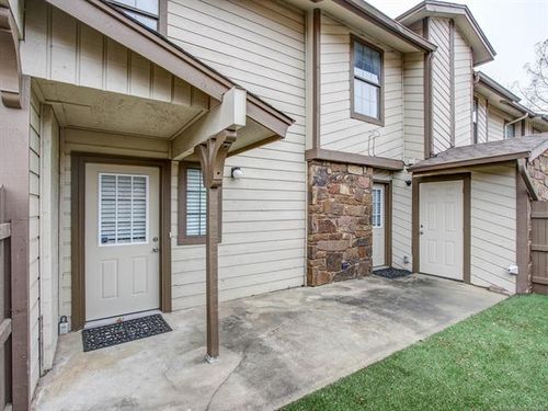 6d-6371 S 80th East Ave, Tulsa, OK, 74133-4618 | Card Image