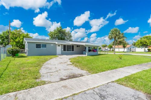 6270 Nw 16th Ct, Sunrise, FL, 33313-4633 | Card Image