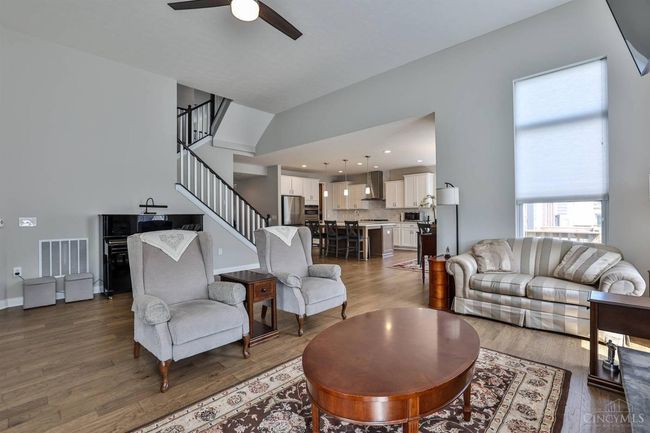 684 Newton Dr, House other with 4 bedrooms, 4 bathrooms and null parking in Beavercreek OH | Image 9