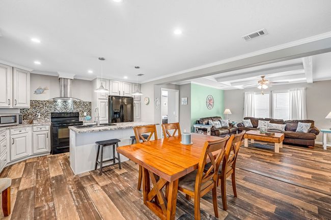 9224 Olive Ave, House other with 3 bedrooms, 2 bathrooms and 5 parking in Port St. Joe FL | Image 16