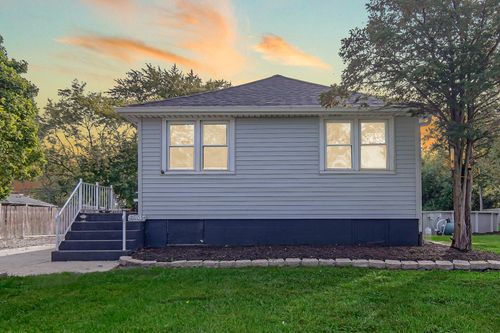 7905 Marshall Pl, Merrillville, IN, 46410-1044 | Card Image