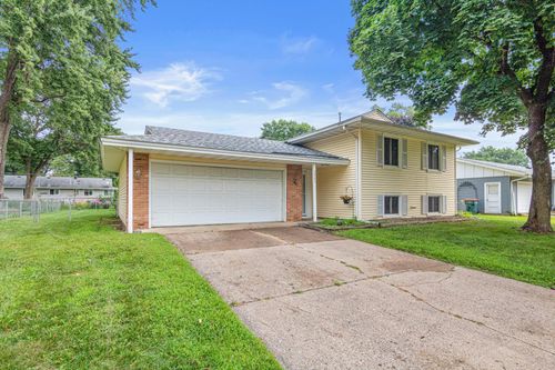 2941 108th Ln Nw, Coon Rapids, MN, 55433-3814 | Card Image