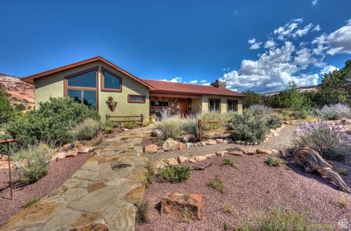 48 W Jennah Cir, Moab, UT, 84532 | Card Image