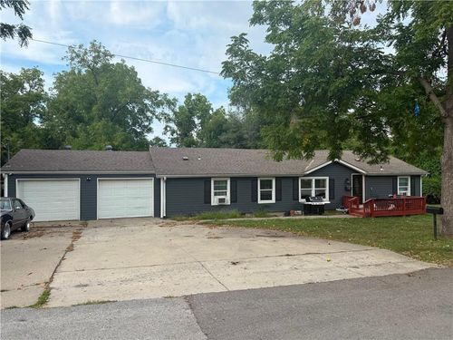 850 Woodend St, Kansas City, KS, 66103-2565 | Card Image