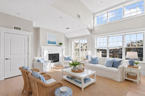 321-87 Elm St, Cohasset, MA, 02025-0167 | Card Image