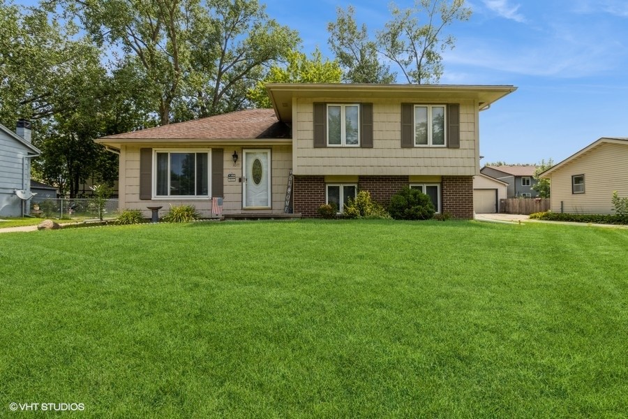 Linden St, Ankeny, IA 50023