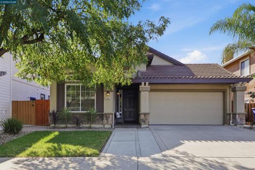 206 Chaparral Dr, Brentwood, CA, 94513-5633 | Card Image