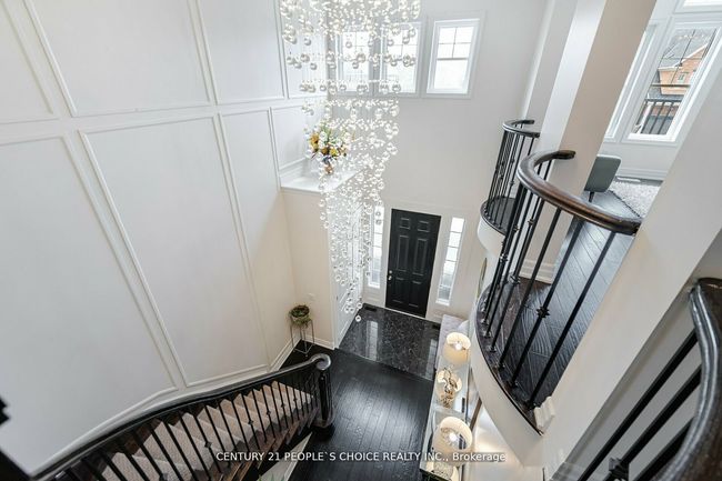 99 Scott Blvd, House other with 5 bedrooms, 4 bathrooms and 2 parking in Milton ON | Image 14