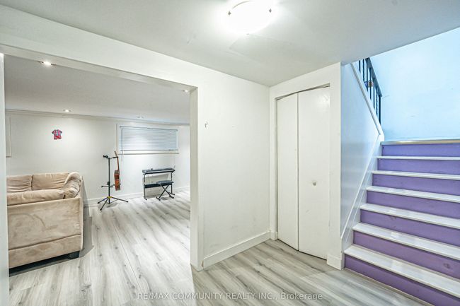 702 Castleguard Cres, House other with 4 bedrooms, 2 bathrooms and 4 parking in Burlington ON | Image 26