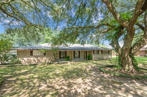 5015 Fennwood Dr, Zachary, LA, 70791-2431 | Card Image