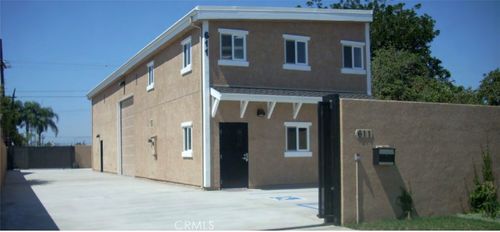 611 E Adele St, Anaheim, CA, 92805-3044 | Card Image