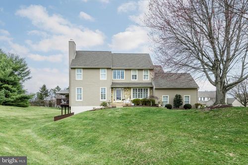 81-a-447 Homestead Dr, WEST CHESTER, PA, 19382-8244 | Card Image