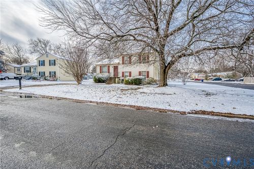 7530 Hilmar Dr, North Chesterfield, VA, 23234-2837 | Card Image