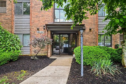 1544 W Galbraith Rd, Cincinnati, OH, 45231-5406 | Card Image