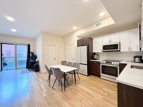 203-16 Taber St, Boston, MA, 02119-4231 | Card Image