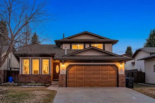 67 Woodstock Rd Sw, Calgary, AB, T2W5W3 | Card Image