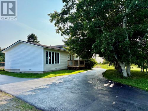 139 Main St, Summerford, NL, A0G4E0 | Card Image