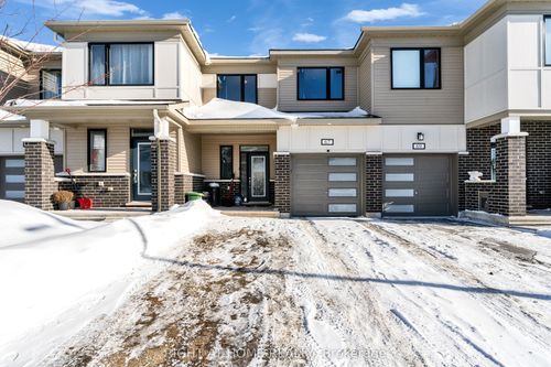 67 Kindred Row, Stittsville, ON, K2S2Z6 | Card Image