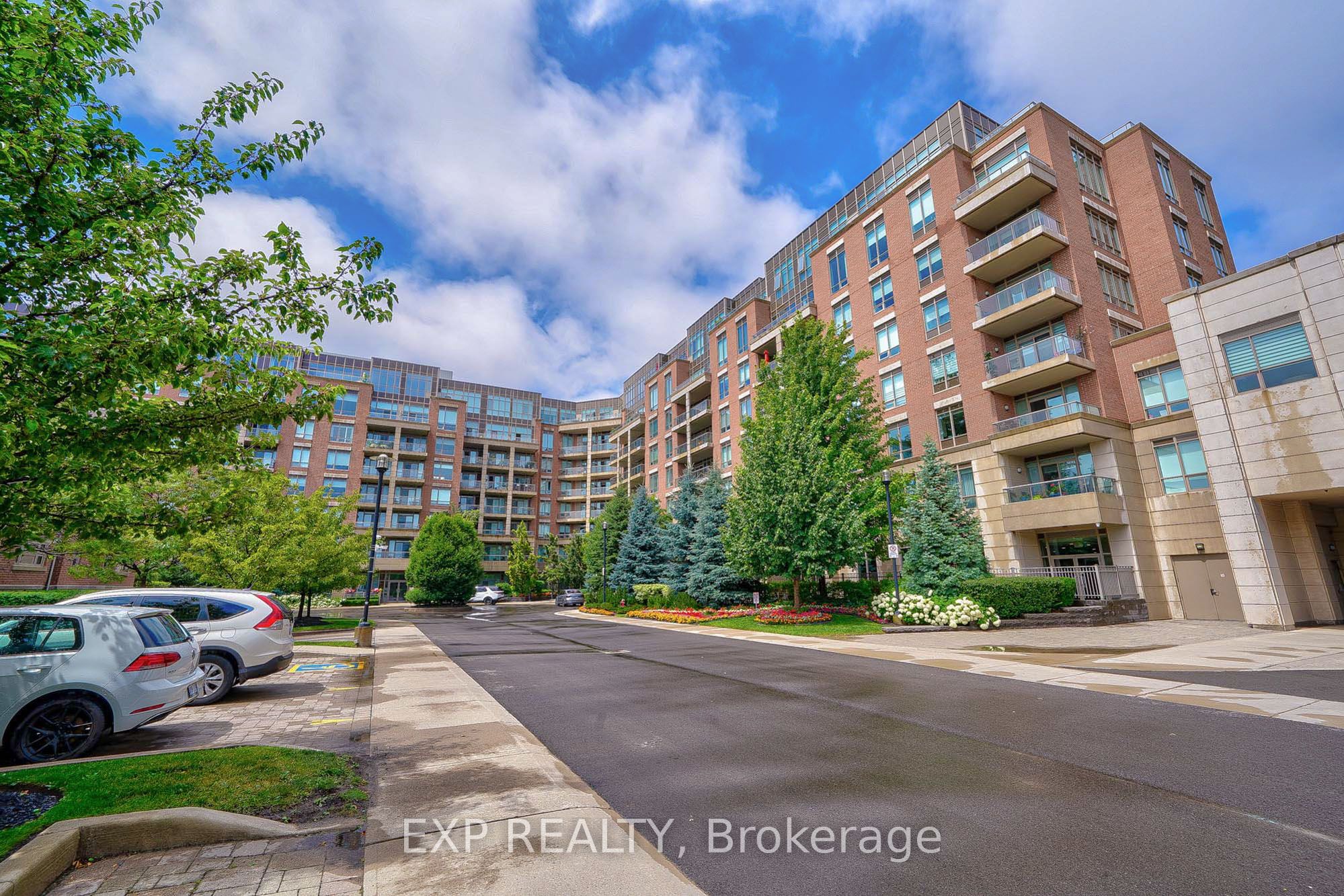 Residential in Oakville 4