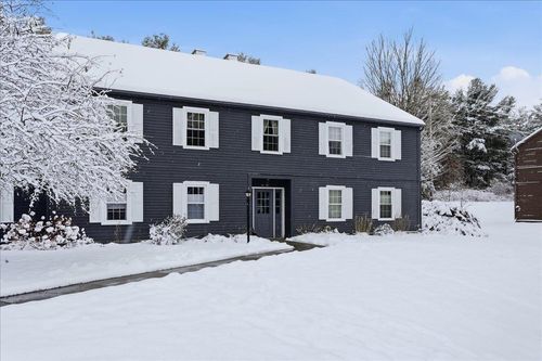 84 Twin Oaks Ter, South Burlington, VT, 05403-7169 | Card Image