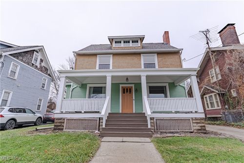 146 Bonnie Brae Ave Ne, Warren, OH, 44483-5209 | Card Image