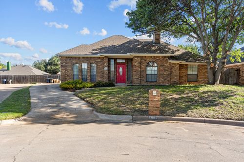 7860 Mahonia Dr, Fort Worth, TX, 76133-7930 | Card Image