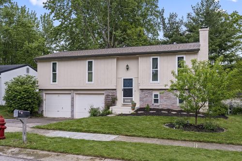 6488 Woodthrush Dr, Westerville, OH, 43081-3743 | Card Image