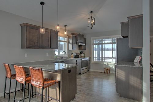 35349 Hastings St Ne, Cambridge, MN, 55008-8015 | Card Image